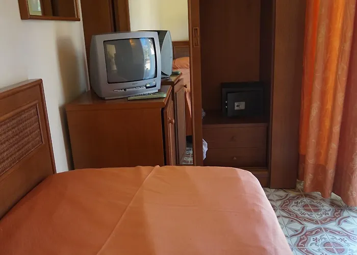 Bianca Otel Taormina
